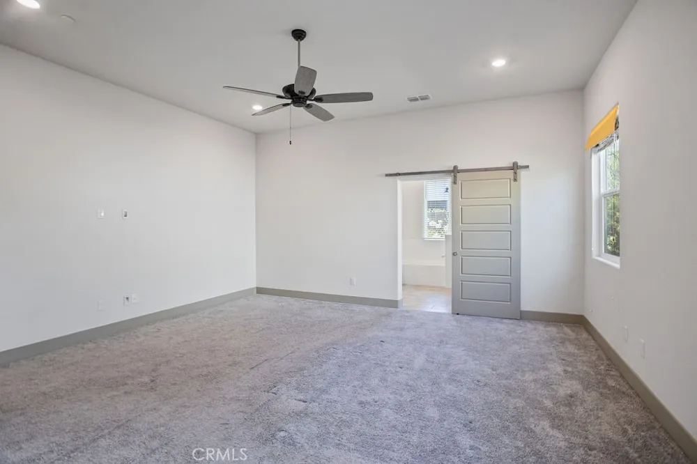 2446 Valverde Merced, CA 95340