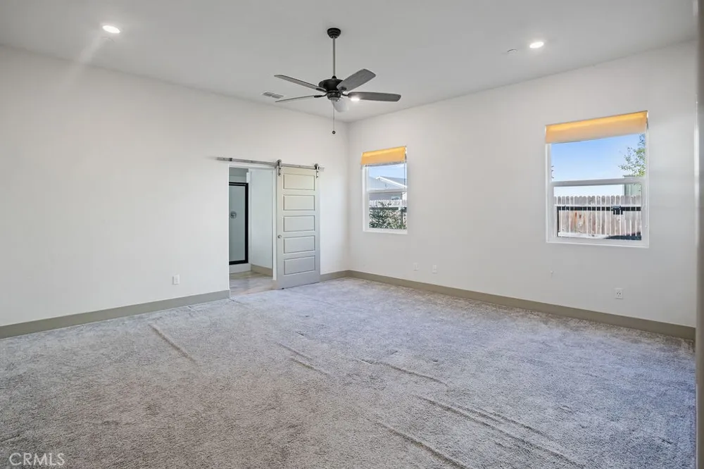 2446 Valverde Merced, CA 95340