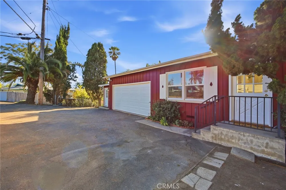 644 Hillside Terrace Vista, CA 92084