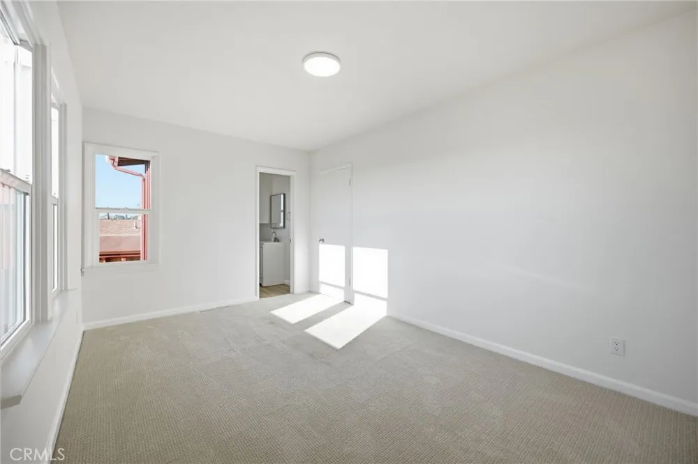 644 Hillside Terrace Vista, CA 92084