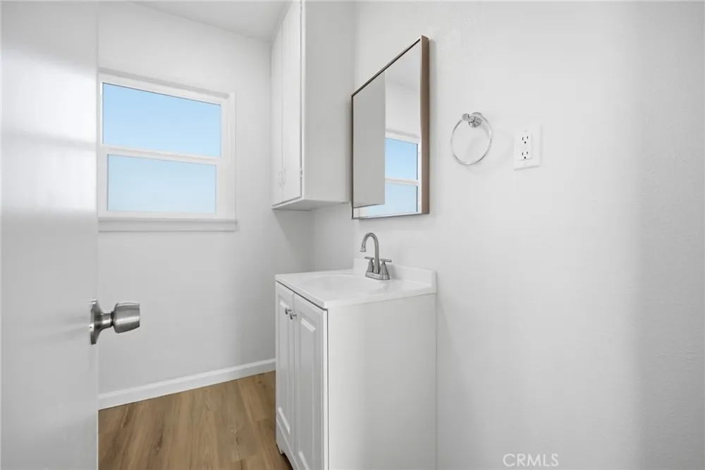 644 Hillside Terrace Vista, CA 92084