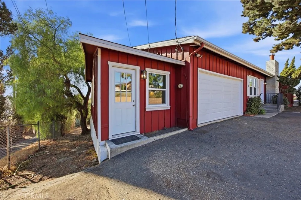 644 Hillside Terrace Vista, CA 92084