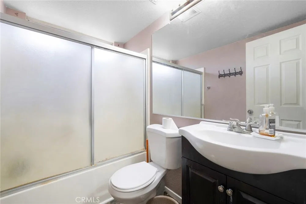 1056 Dahlia Court Hemet, CA 92545