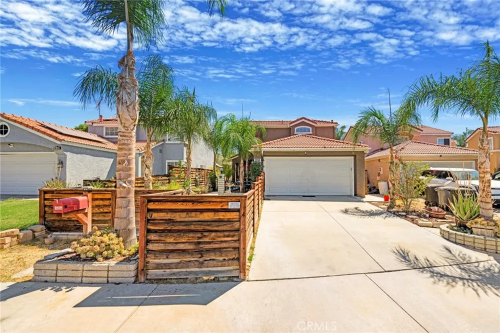 1056 Dahlia Court Hemet, CA 92545