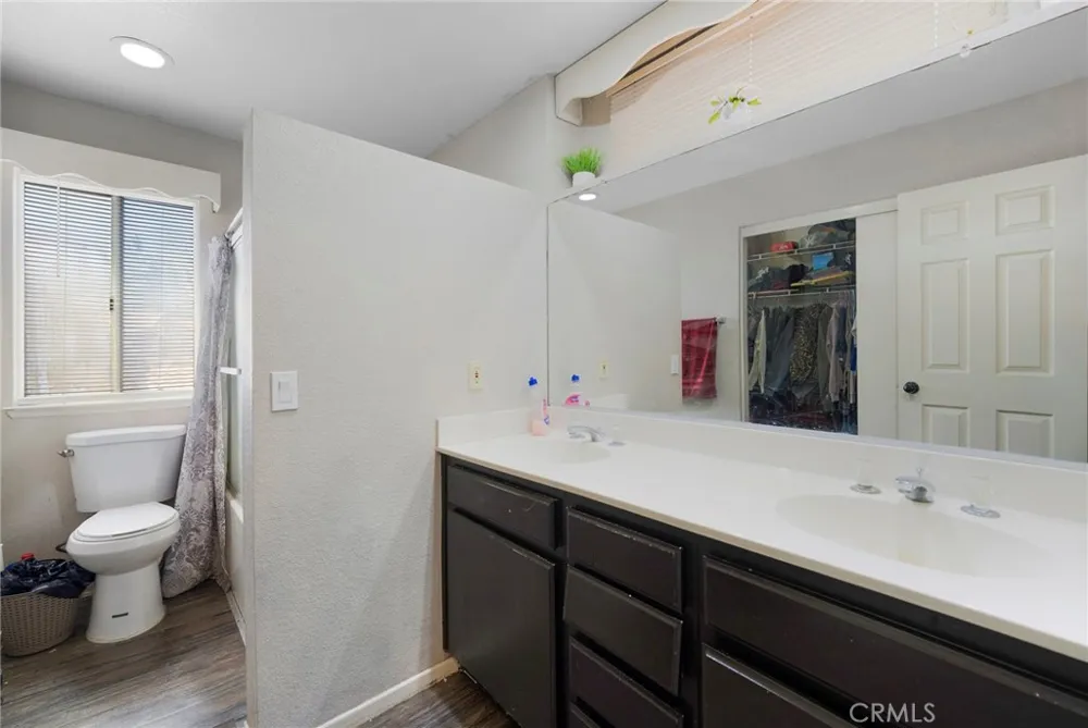1056 Dahlia Court Hemet, CA 92545