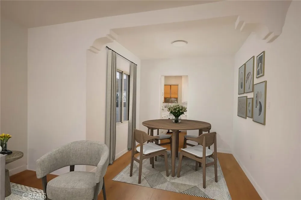 2104 Pass Burbank, CA 91505