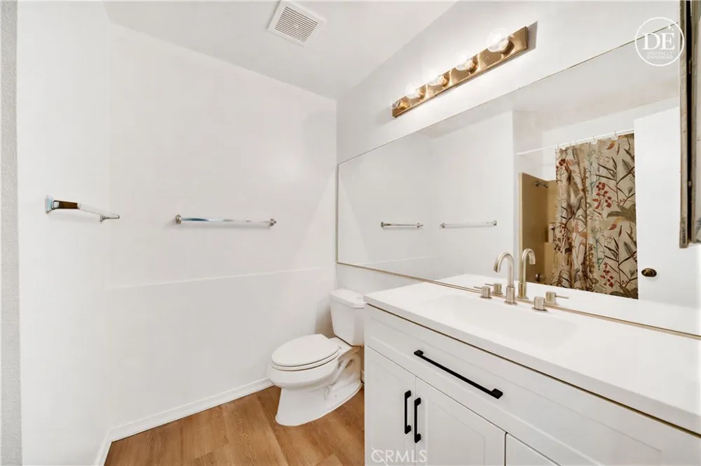 3576 Atchison Circle Riverside, CA 92503