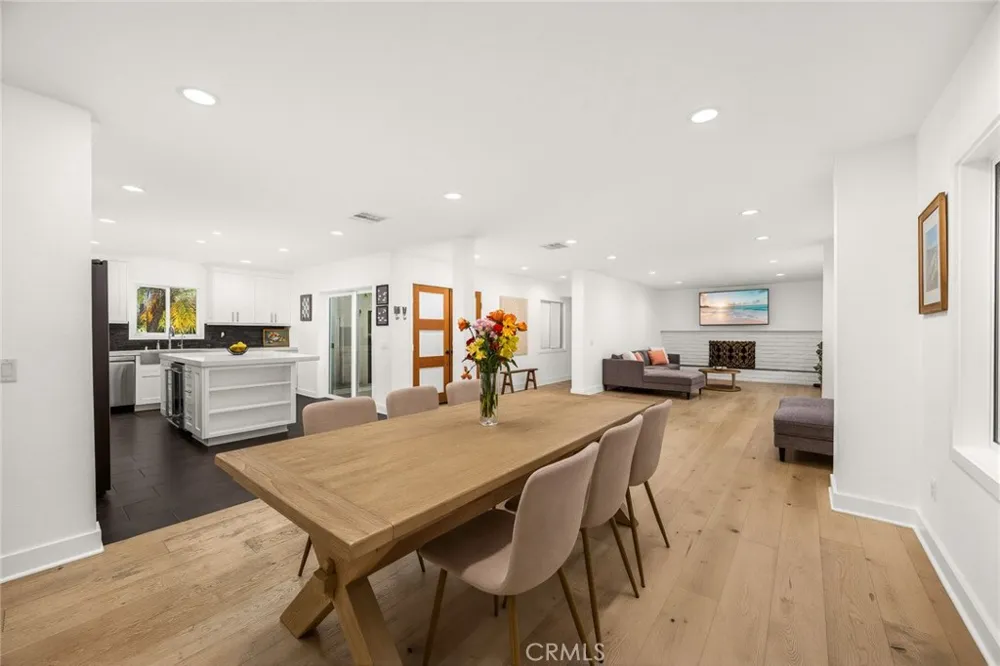 3929 El Moreno La Crescenta, CA 91214