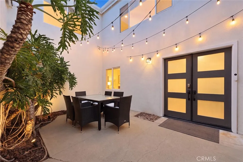 3929 El Moreno La Crescenta, CA 91214
