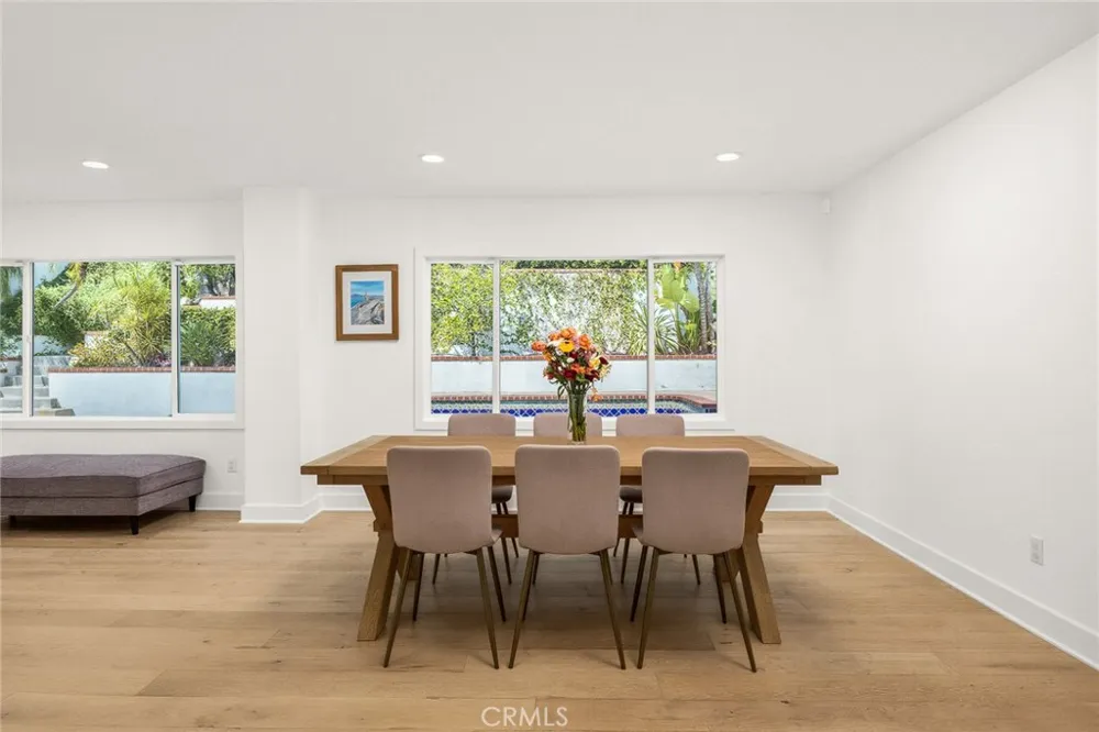 3929 El Moreno La Crescenta, CA 91214