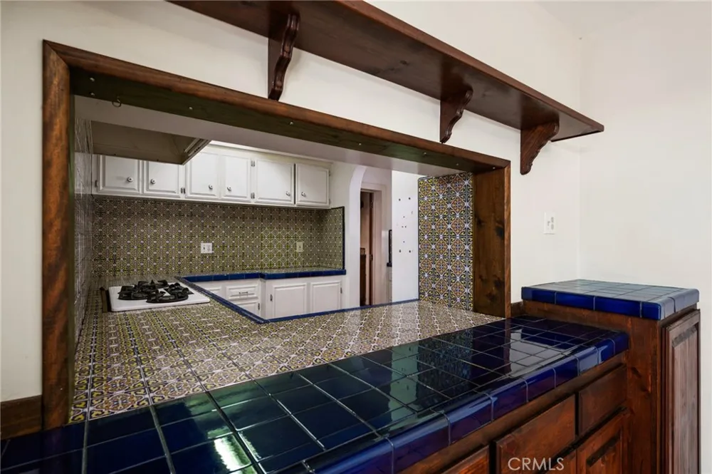 1122 Dominguez Wilmington, CA 90744