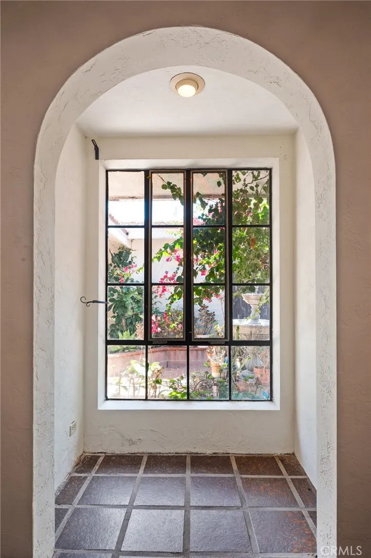 1122 Dominguez Wilmington, CA 90744