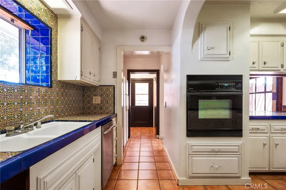 1122 Dominguez Wilmington, CA 90744