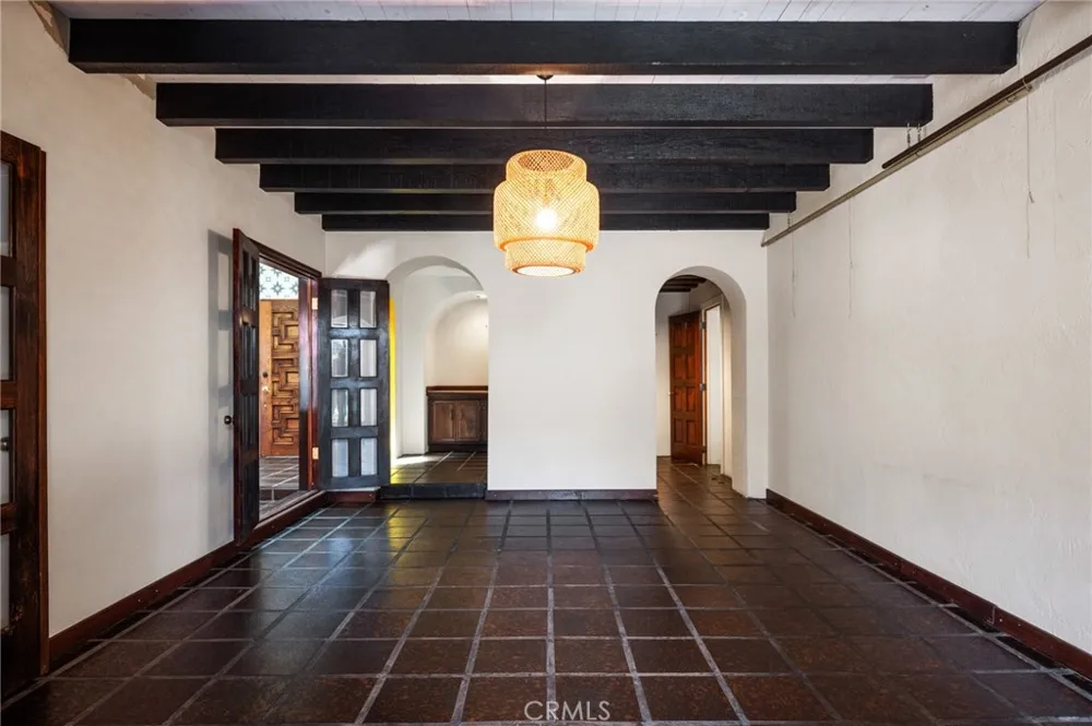 1122 Dominguez Wilmington, CA 90744