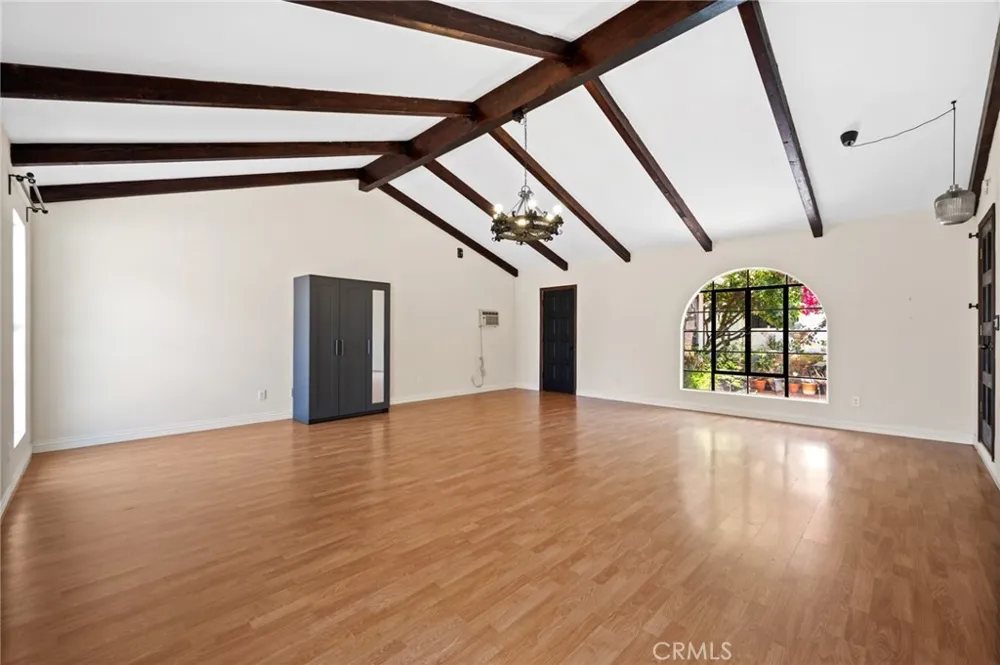 1122 Dominguez Wilmington, CA 90744