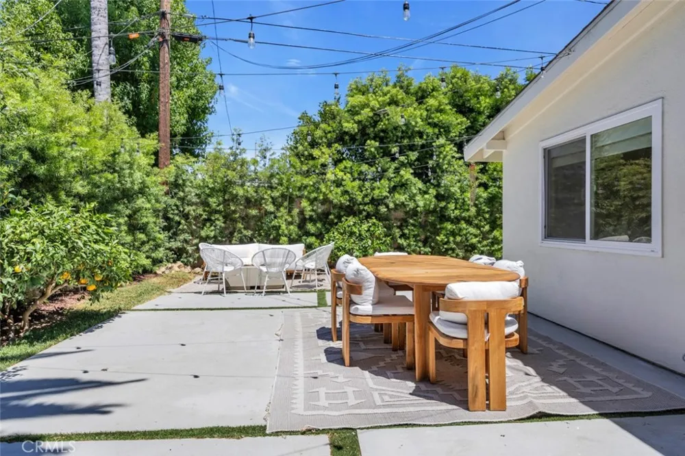 268 E Bay Street Costa Mesa, CA 92627