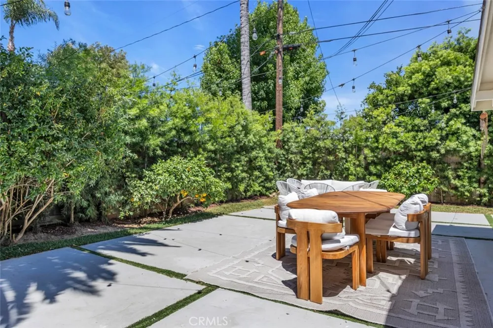268 E Bay Street Costa Mesa, CA 92627