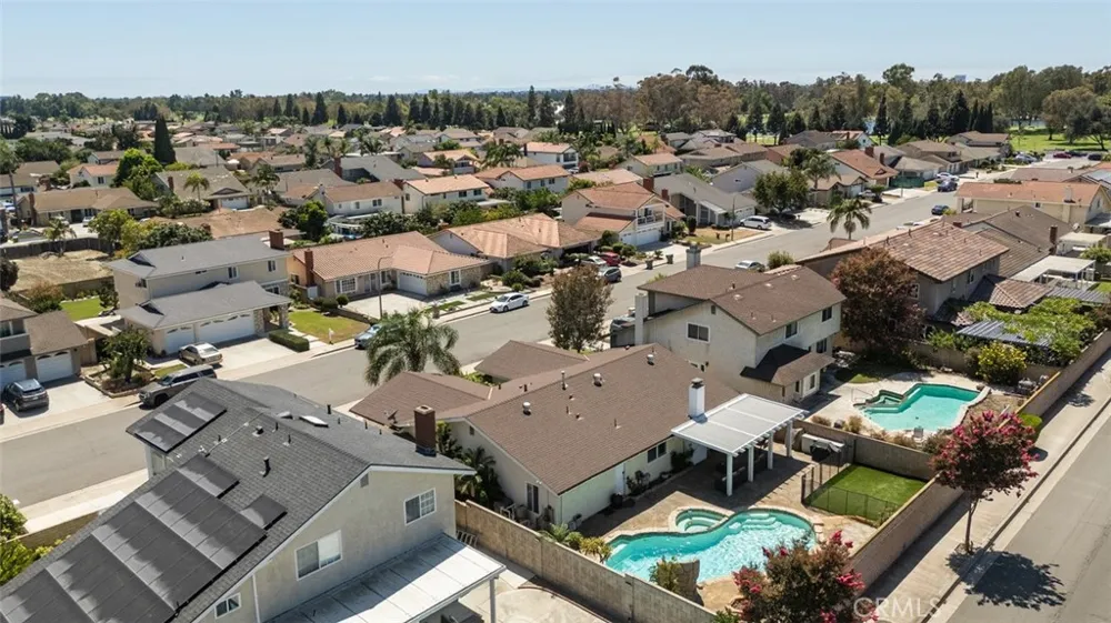11157 Flower Ave Fountain Valley, CA 92708