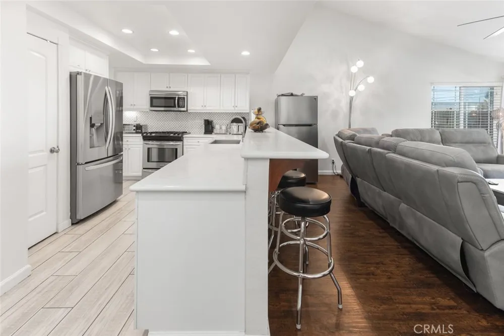 11157 Flower Ave Fountain Valley, CA 92708