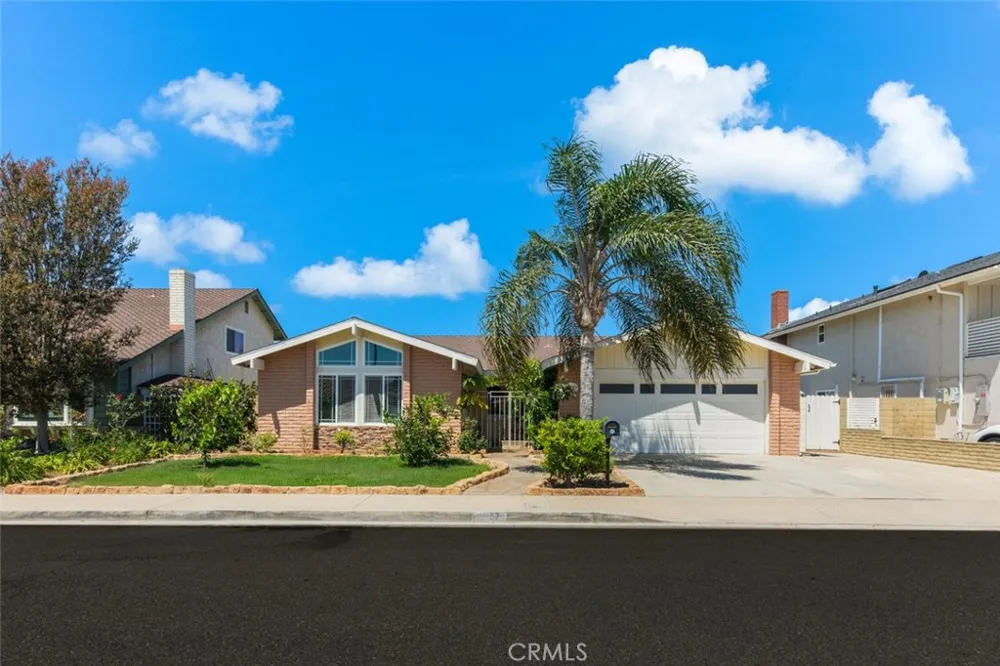 11157 Flower Ave Fountain Valley, CA 92708
