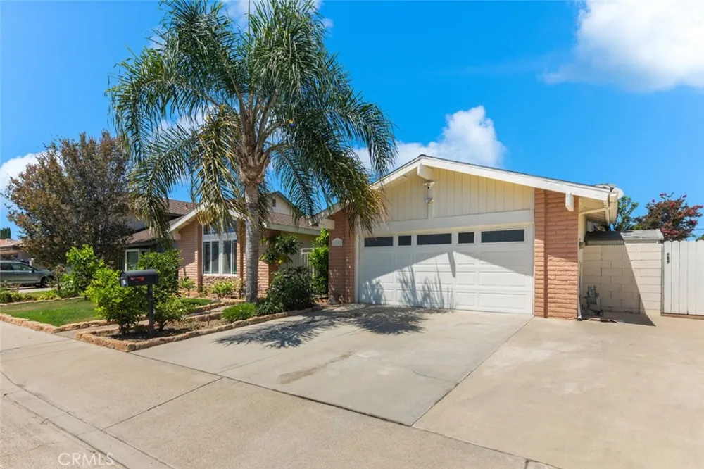 11157 Flower Ave Fountain Valley, CA 92708