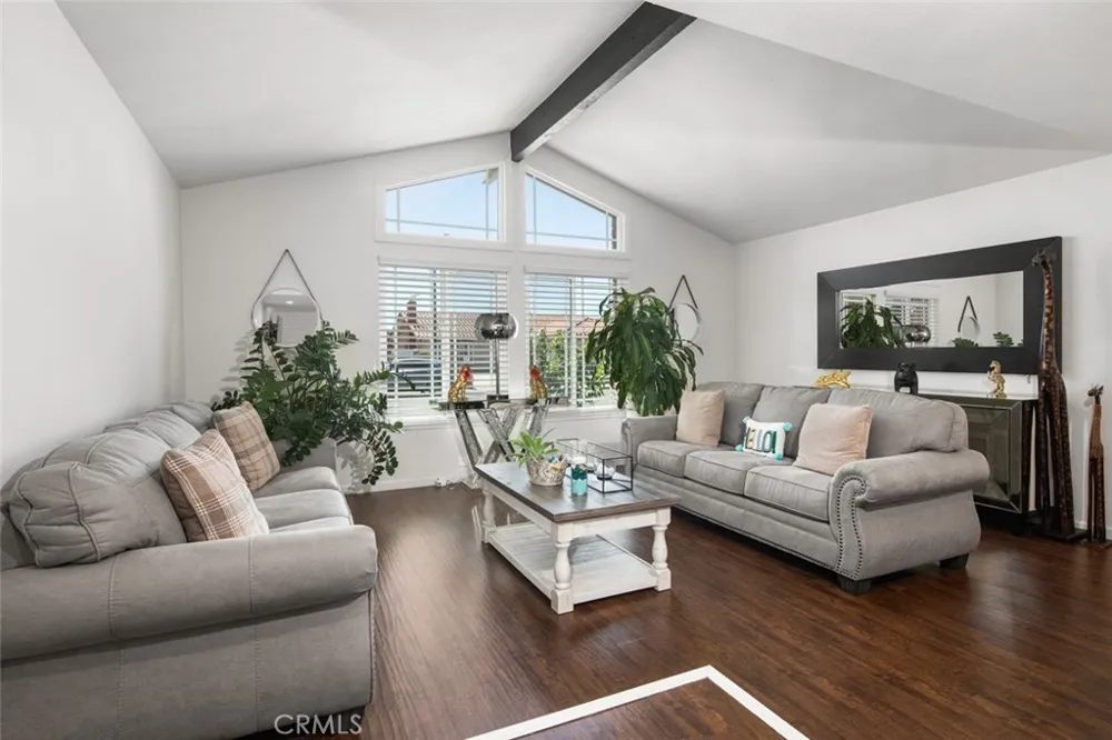 11157 Flower Ave Fountain Valley, CA 92708