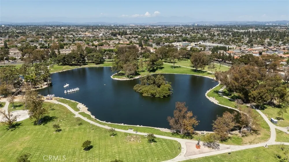 11157 Flower Ave Fountain Valley, CA 92708