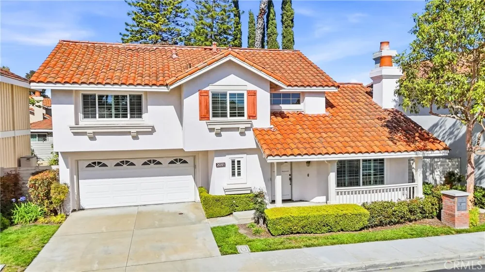 2051 Pueblo Tustin, CA 92782