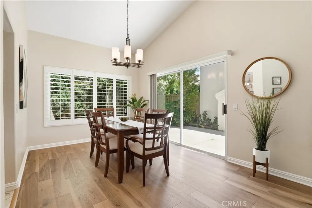 2051 Pueblo Tustin, CA 92782
