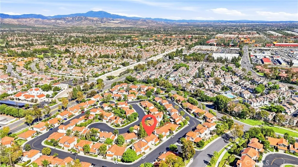 2051 Pueblo Tustin, CA 92782