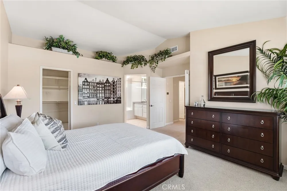 2051 Pueblo Tustin, CA 92782