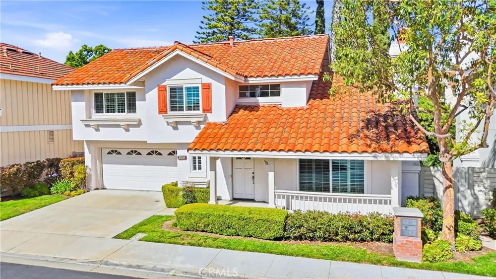 2051 Pueblo Tustin, CA 92782