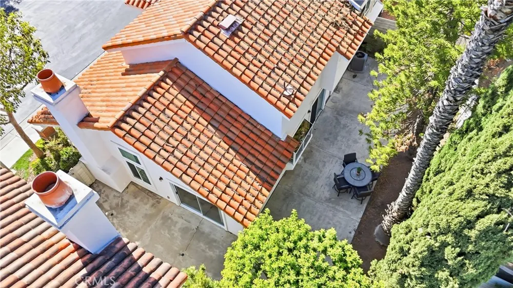 2051 Pueblo Tustin, CA 92782