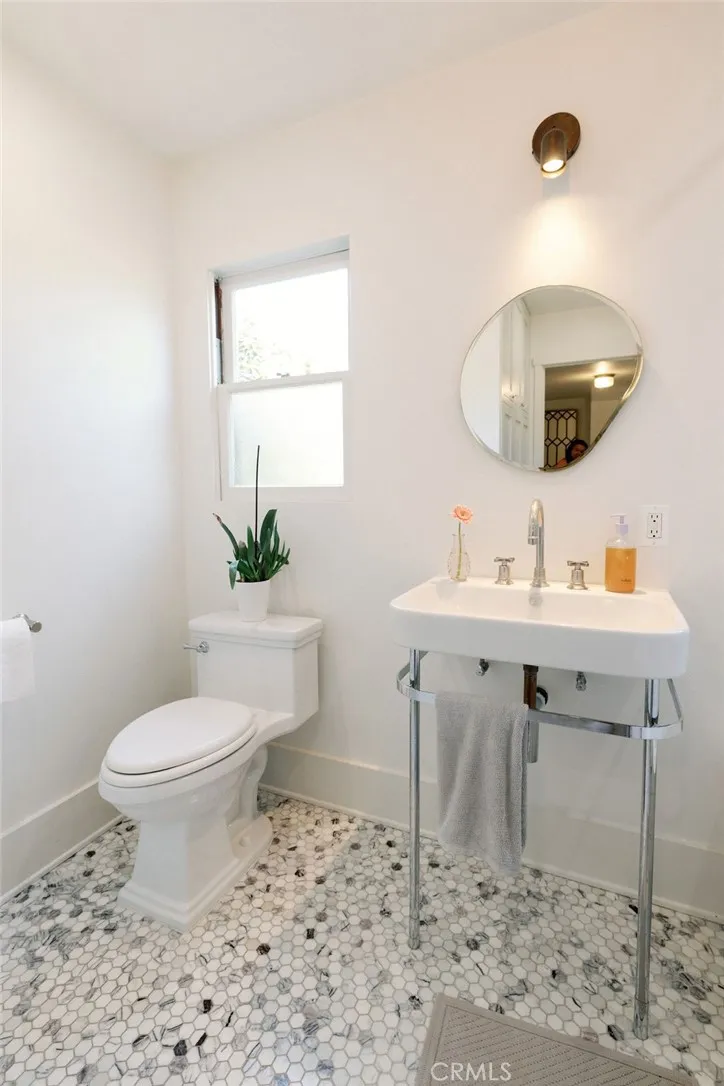 1955 Marengo South Pasadena, CA 91030