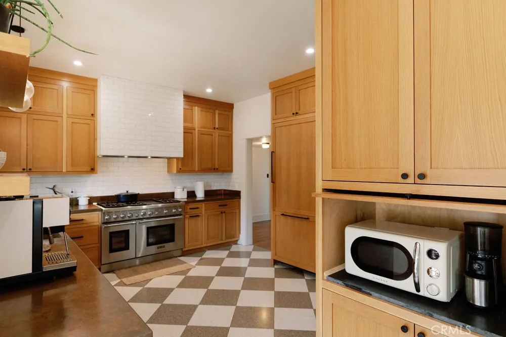 1955 Marengo South Pasadena, CA 91030