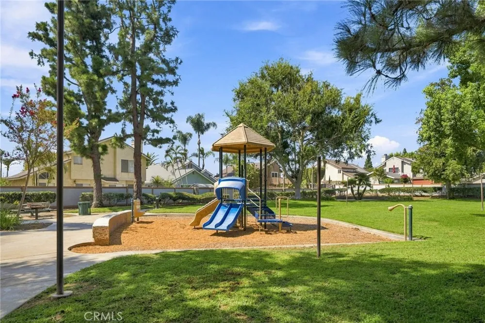 2708 S Montego Ontario, CA 91761