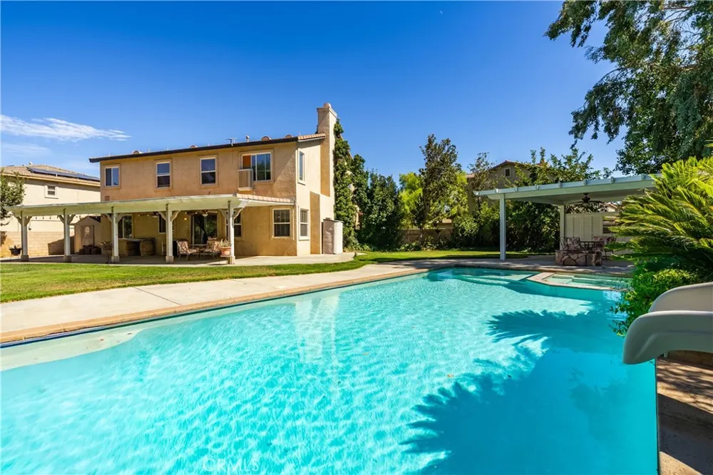 39361 Chantilly Ln Palmdale, CA 93551
