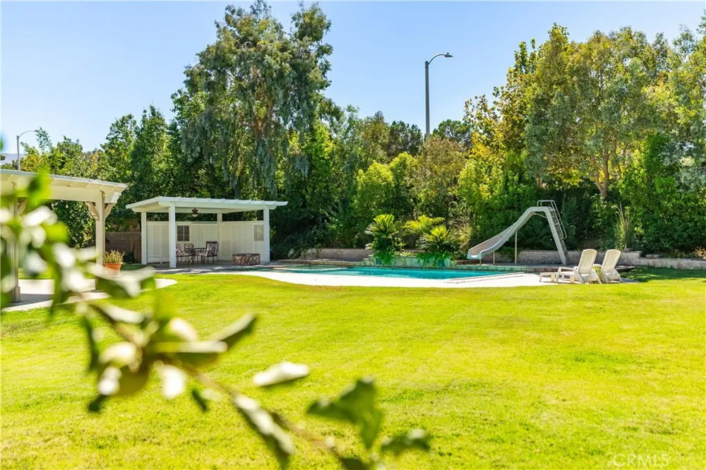39361 Chantilly Ln Palmdale, CA 93551