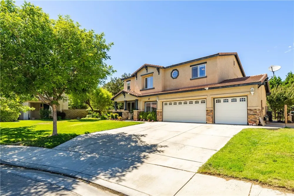 39361 Chantilly Ln Palmdale, CA 93551