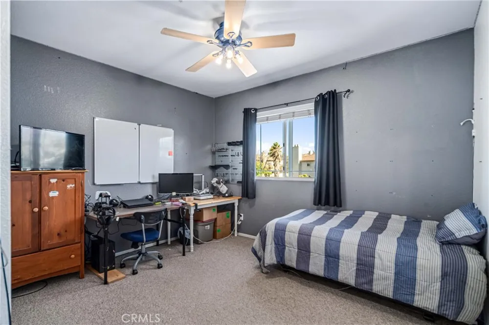 39361 Chantilly Ln Palmdale, CA 93551