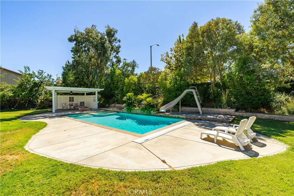 39361 Chantilly Ln Palmdale, CA 93551