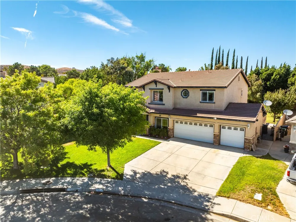 39361 Chantilly Ln Palmdale, CA 93551