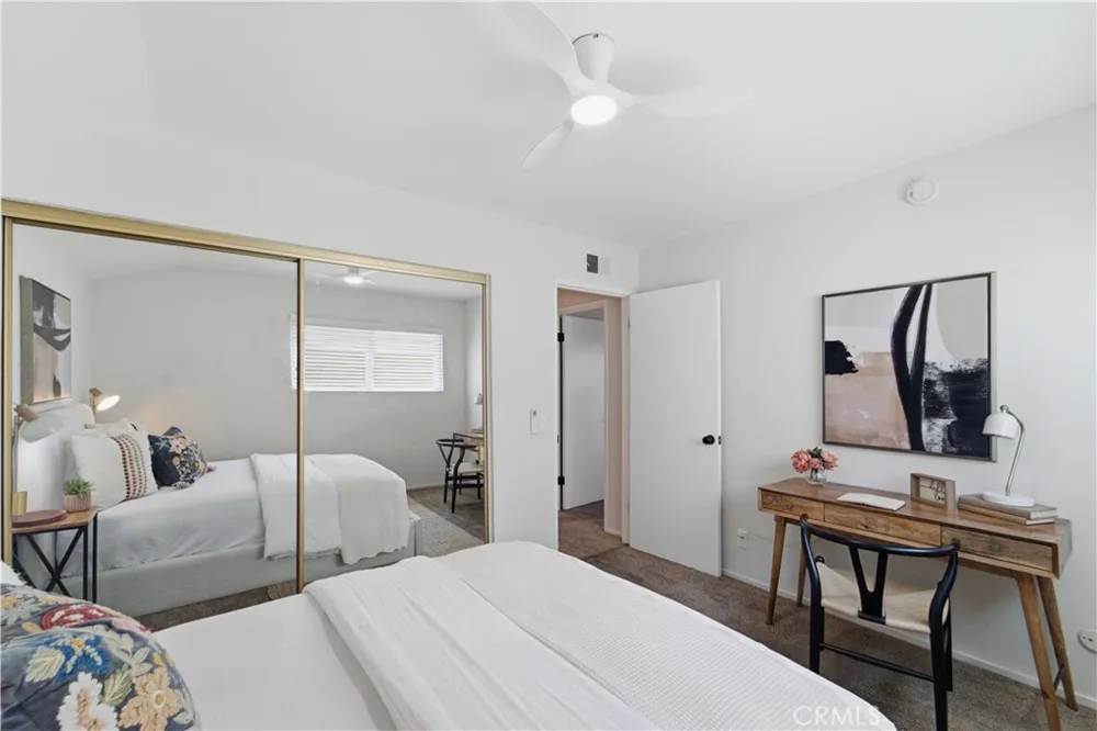 8126 Laramie Avenue Winnetka, CA 91306