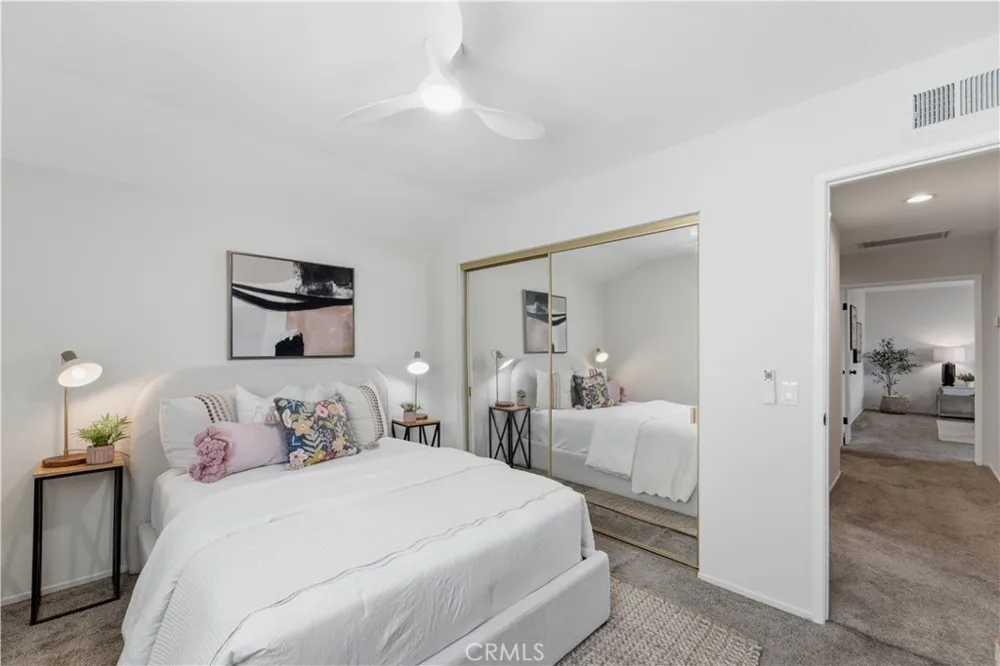8126 Laramie Avenue Winnetka, CA 91306