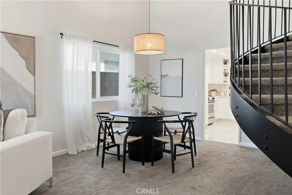 8126 Laramie Avenue Winnetka, CA 91306