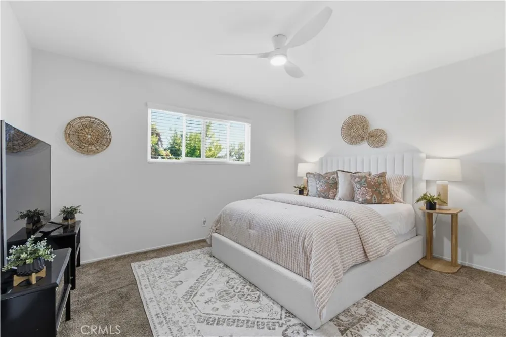 8126 Laramie Avenue Winnetka, CA 91306