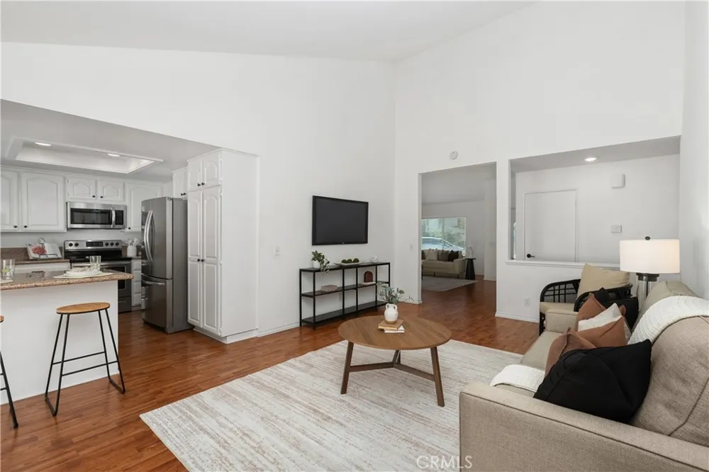 2600 Geneva Fullerton, CA 92833