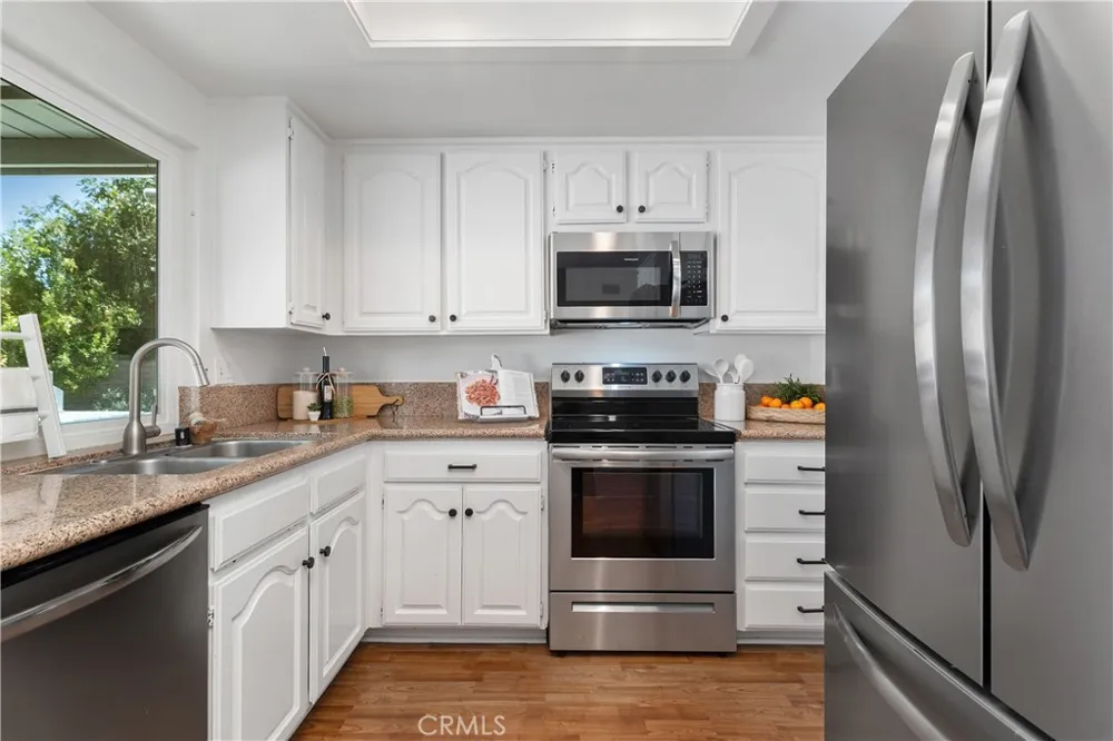 2600 Geneva Fullerton, CA 92833