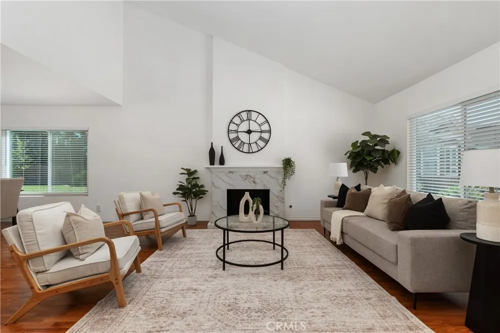 2600 Geneva Fullerton, CA 92833
