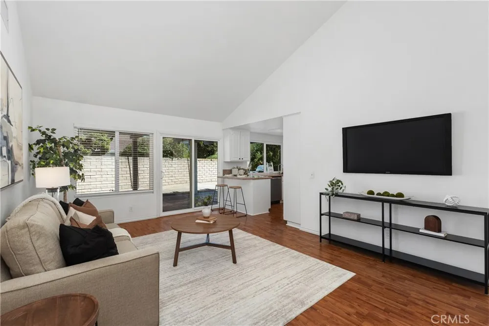 2600 Geneva Fullerton, CA 92833